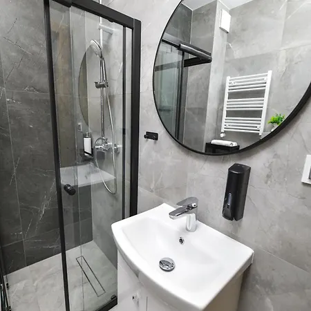 Sunshine By Housine * Zator